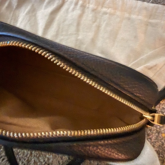 Tory Burch Black Pebbled Leather Crossbody - Picture 4 of 4